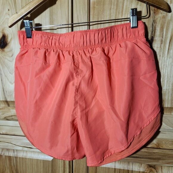 Women’s Small 4pc Athletic Clothing Lot – Tank Top & Shorts – NWT - Picture 7 of 9